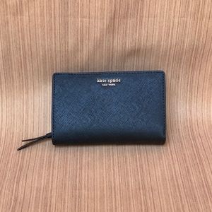 NWT Kate Spade Medium Bifold Wallet